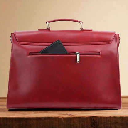 Stilinga moteriška kuprinė su papuošalu šleifo formos